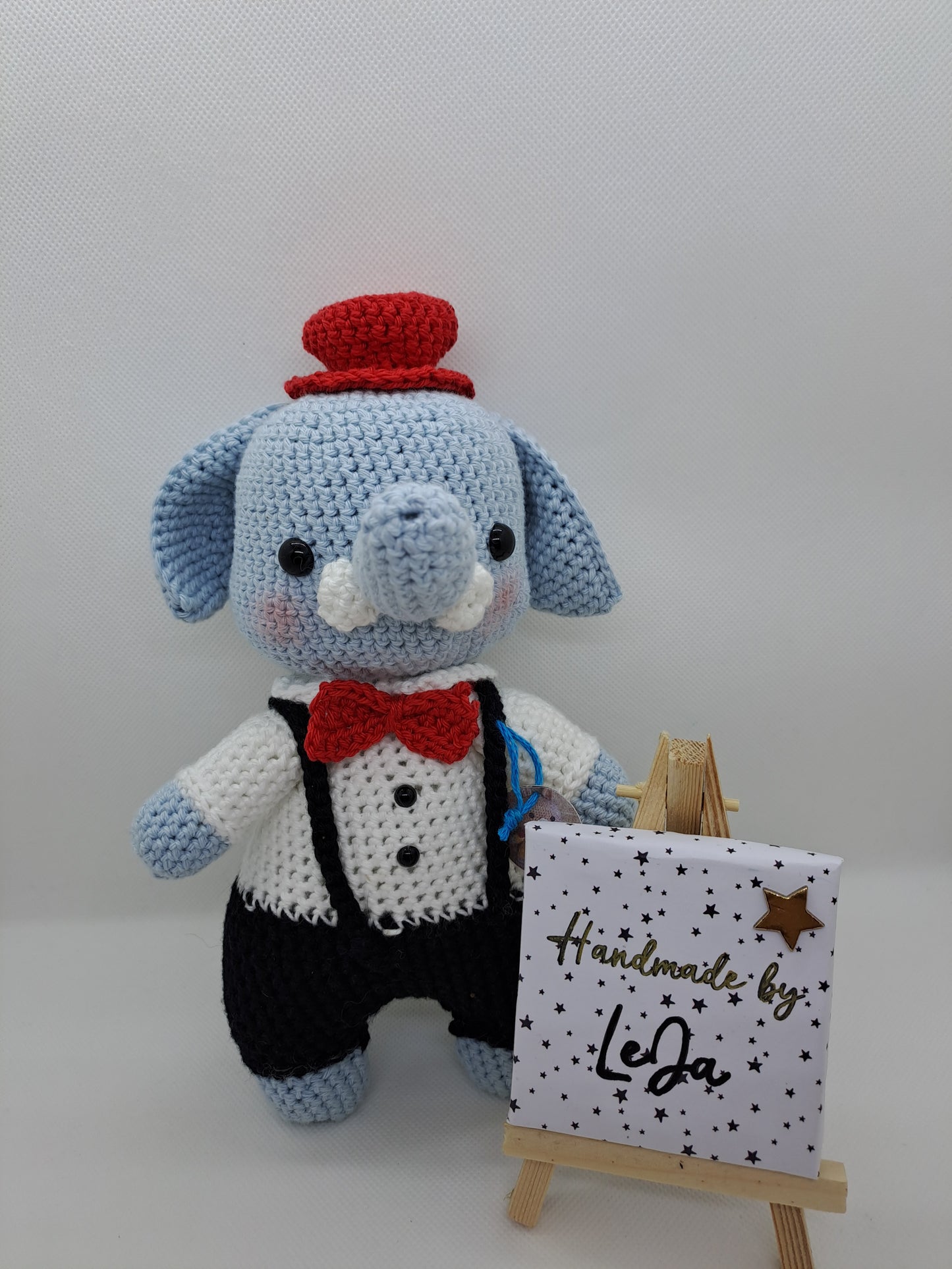 Emil Elefant HĂ€keltier